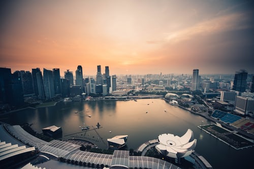 作为新加坡的税务居民，如何进行新加坡个人所得税规划？